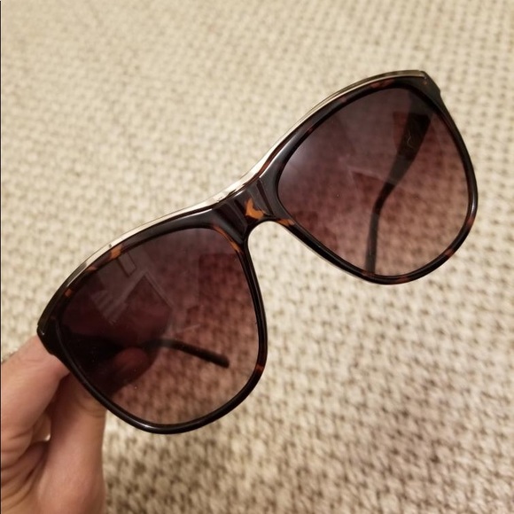 Cole Haan classic round sunglasses